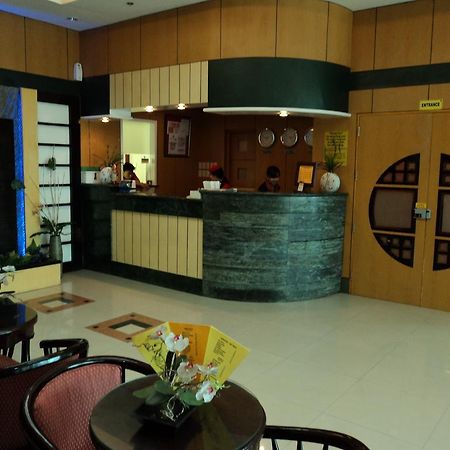 Hotel Sogo Cabanatuan Екстериор снимка