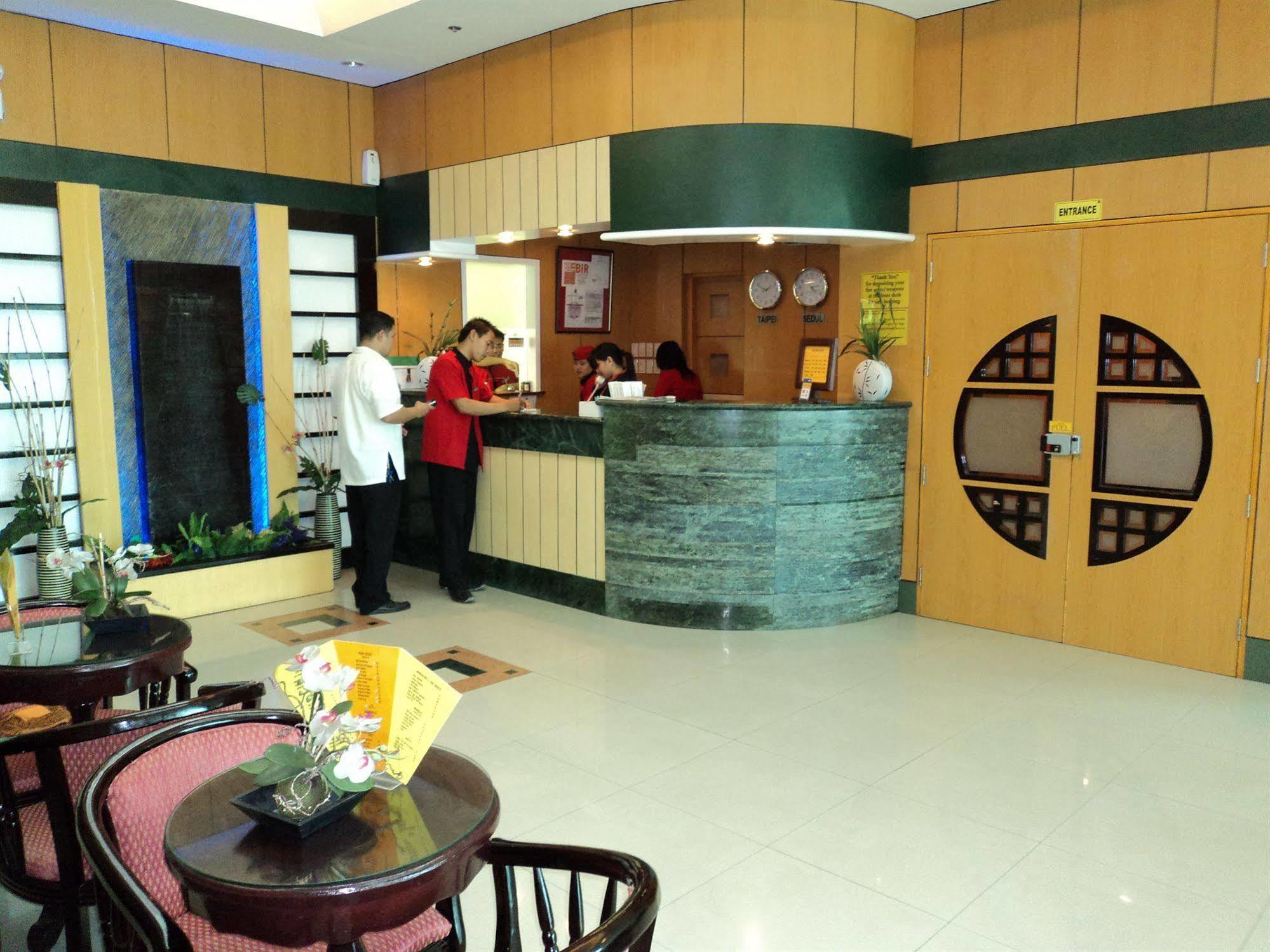 Hotel Sogo Cabanatuan Екстериор снимка